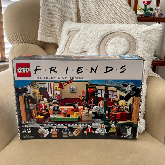 lego 21319 lego friends tv serie